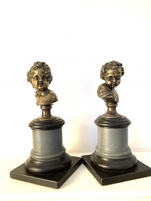 Pair of busts of young children in Silver Bronze - 18th century