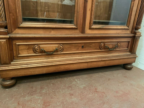 Vitrine Deux Portes En Noyer Massif Vitrine A Colonnes Détachées XIX Siècle