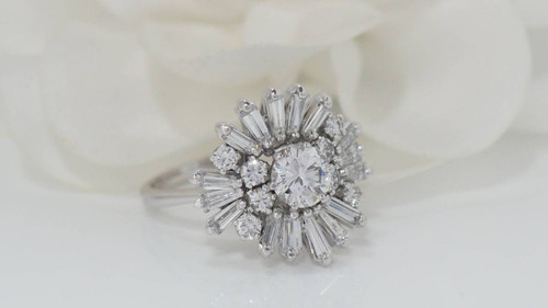 Anello Vintage In Oro Bianco E Diamanti