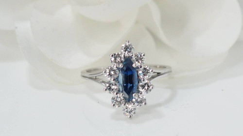 Anello Navette In Oro Bianco, Zaffiro E Diamanti