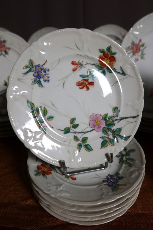 Porcelain Table Service 57 Pieces Maison Pouyat Limoges 19th