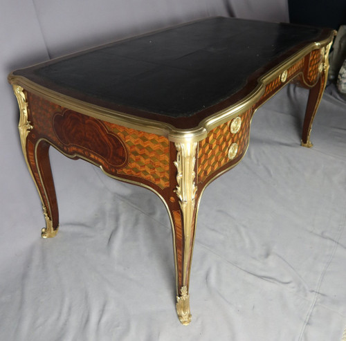 Bureau Louis XV d'après Jean-François Oeben