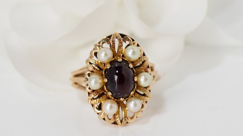 Anello Vintage In Oro Rosa, Cabochon Di Granato E Perle