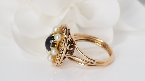 Anello Vintage In Oro Rosa, Cabochon Di Granato E Perle
