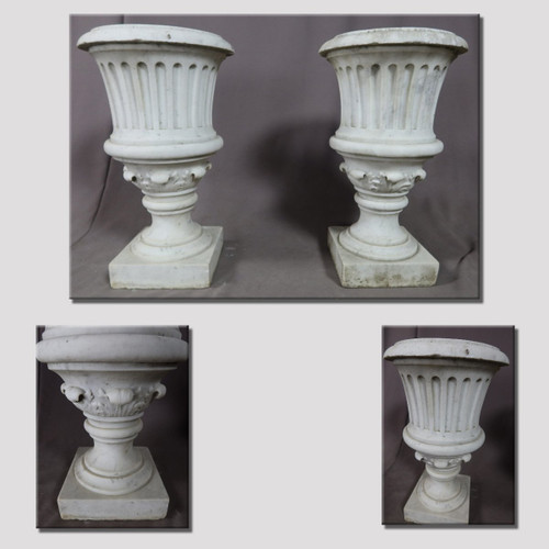 Pair Of Medici Vases In Carrara Marble Nineteenth