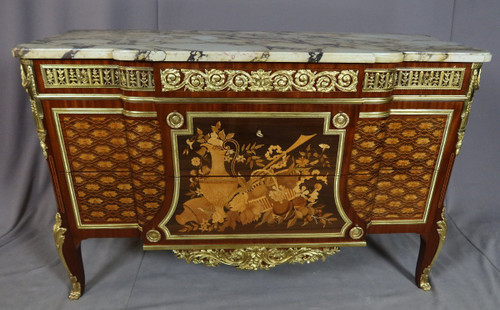 Commode En Marqueterie d'Après Un Modèle De Riesener