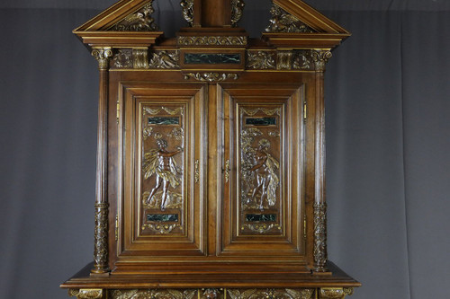 Sideboard Nussbaum Geschnitzt Renaissance-Stil