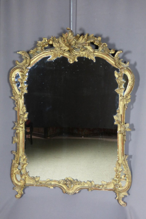Miroir En Bois Sculpté Et Doré XIXème