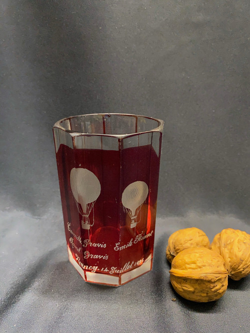 Verre commemoratif Friant Gravis