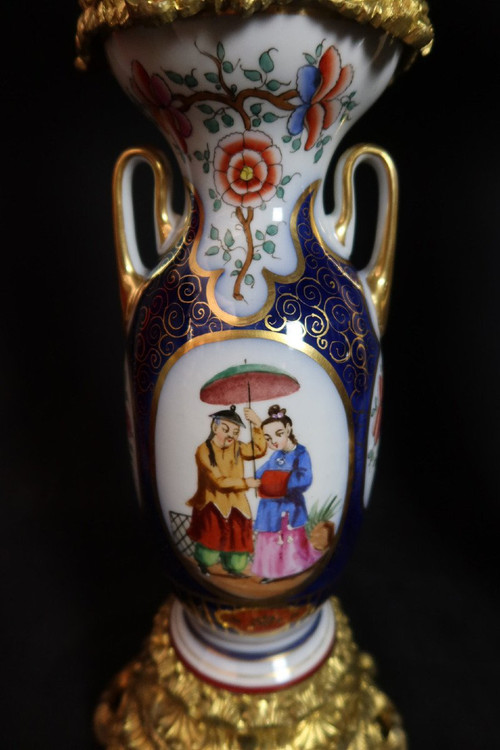 Coppia di lampade in porcellana di Bayeux XIX secolo