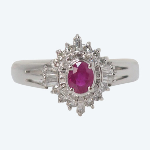 Anello in platino con rubini e diamanti certificati