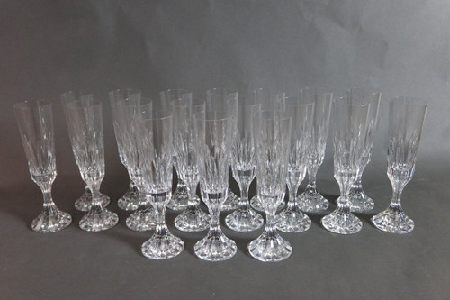 Modello servizio bicchieri Baccarat