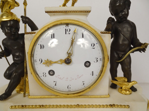 Pendulum in Gilt Bronze and Turquin Carrara Marble "Warrior Loves" Cupid XVIII