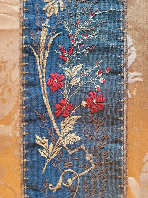 Large Napoleon III period braid