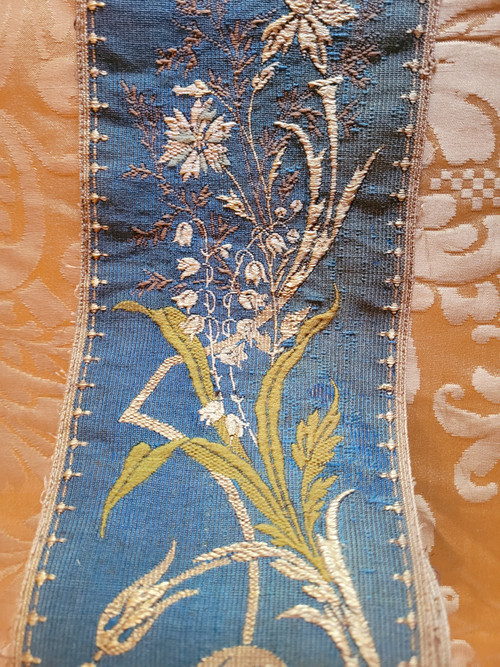 Large Napoleon III period braid