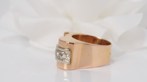 Tank Ring In Rosa, Pietre Rosse E Diamanti