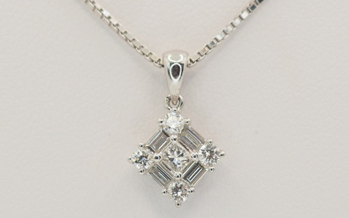Collier Pendentif En Or Blanc Et Diamants
