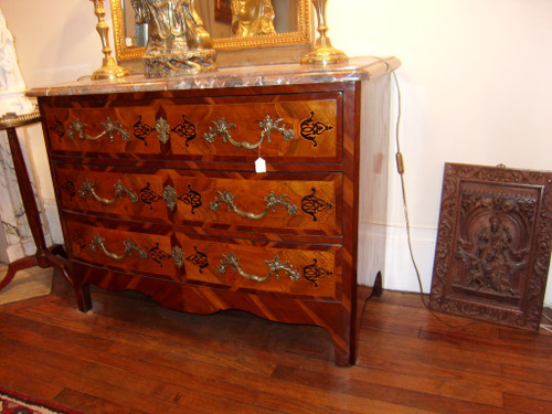 commode en marqueterie d'époque Louis XIV
