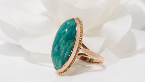 Vintage-Ring aus Gelbgold und Amazonitstein