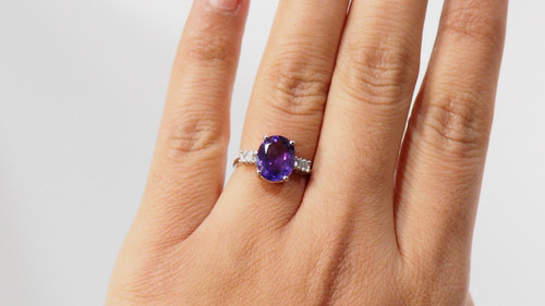 Ring In White Gold, Amethyst And Diamonds