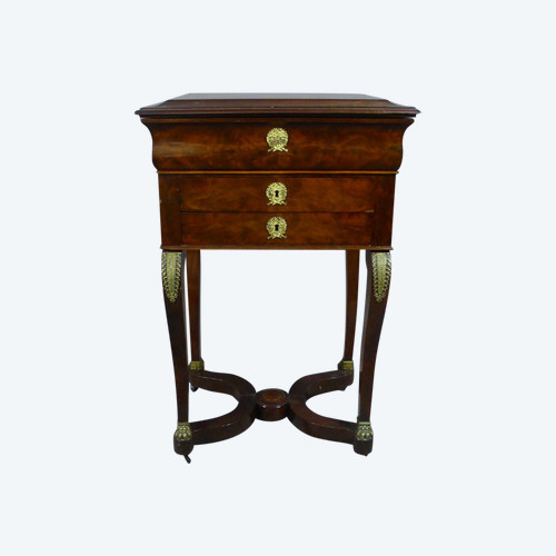TABLE  En Acajou