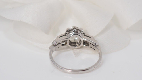 Anello Solitario In Platino E Diamanti