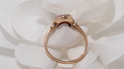Anello In Oro Rosa E Calcedonio