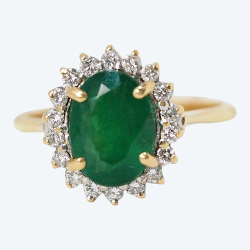Entourage Ring In Yellow Gold Emerald And Diamonds