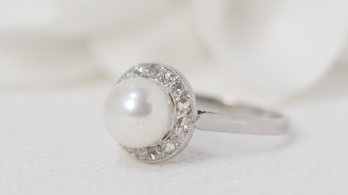 Bague En Or Gris, Perle De Culture Et Diamants