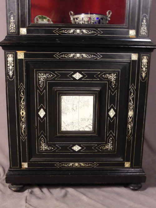 Napoleon III Showcase Buffet