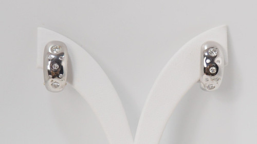 Orecchini in oro bianco con diamanti