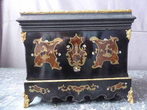 Napoleon III Liquor Cellar