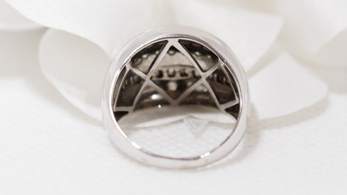 Bague Jonc En Or Gris Sertie De Diamants