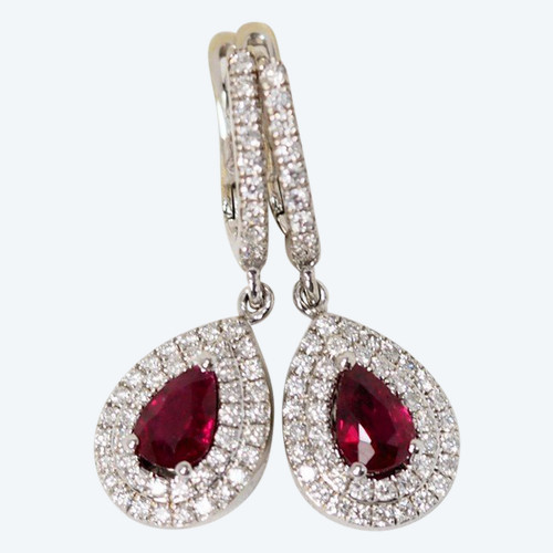 Dormeuses En Or Blanc; Rubis Et Diamants