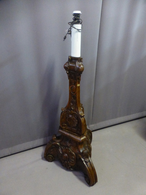 Big XVIIth Foot In Walnut