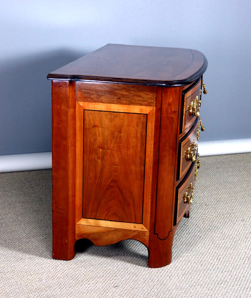 Commode De Style Louis XIV Du XXème Siècle
