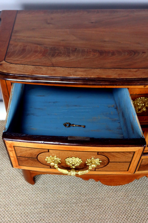 Commode De Style Louis XIV Du XXème Siècle
