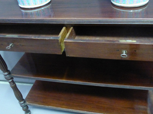 Console Louis Philippe