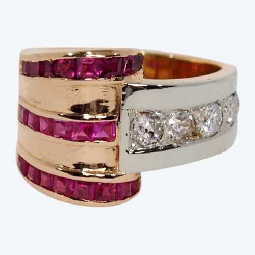 Tank Ring In Oro Rosa Con Diamanti E Pietre Rosse