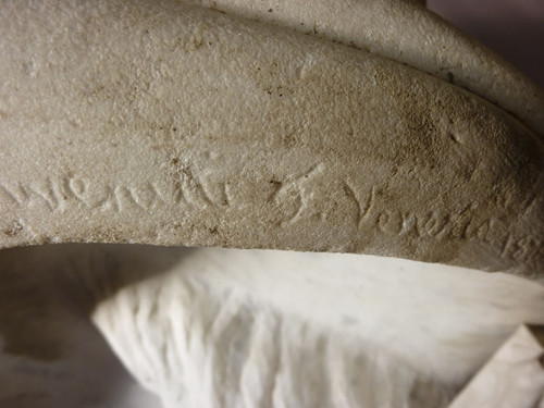 Importante Scultura in Marmo Firmata Benvenuti