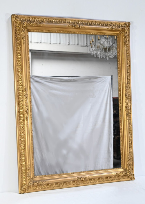 Important Mirror in Golden Wood - 1st part of the 19th century