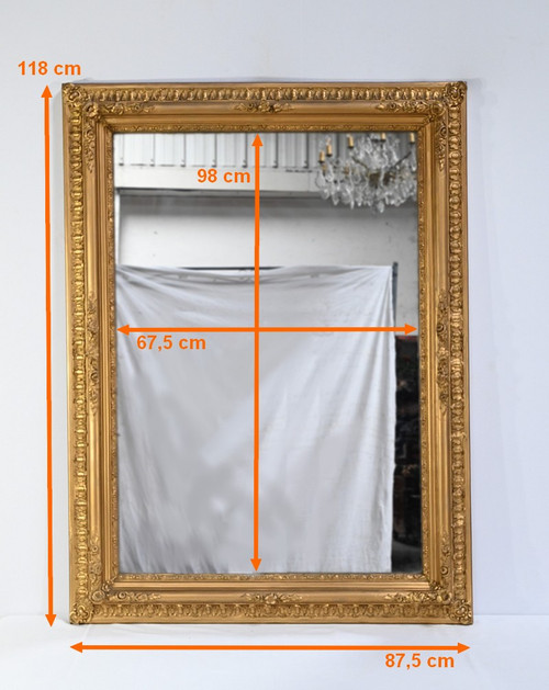 Important Mirror in Golden Wood - 1st part of the 19th century