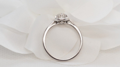 Bague Solitaire En Platine Et Diamant