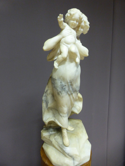 Alabaster-Statue