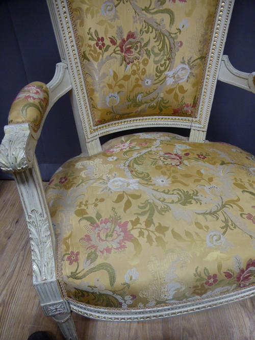 Paire De Fauteuils Style Louis XVI