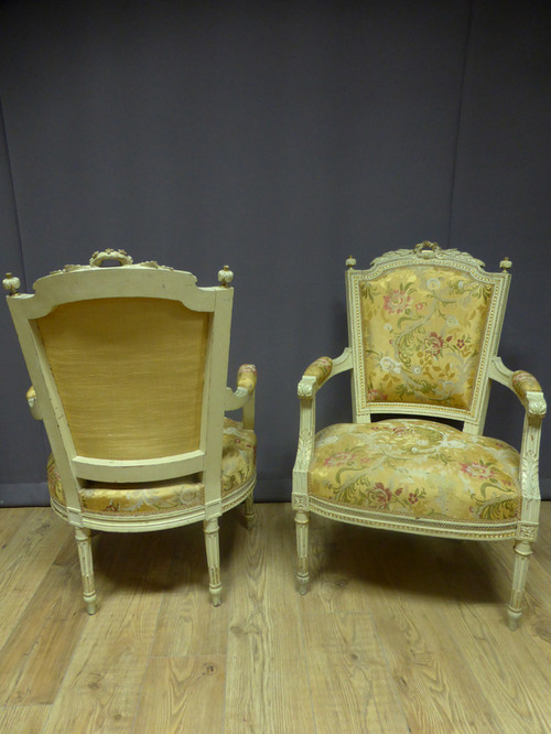 Paire De Fauteuils Style Louis XVI