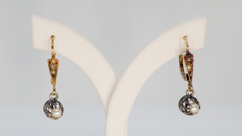Boucles d'Oreilles Anciennes  En Or Jaune Et Perles Fines
