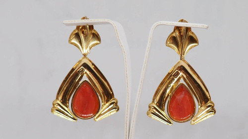 Orecchini vintage in oro giallo e corallo