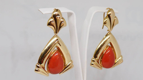 Orecchini vintage in oro giallo e corallo