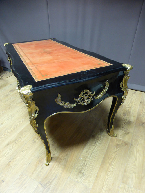 Grand Bureau Style Louis XV